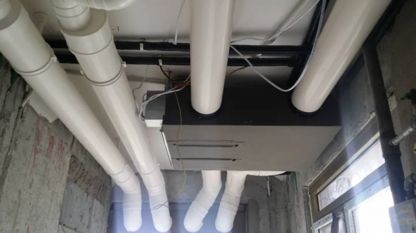 暗衛沒有通風管道怎麼辦？設計師出了3個方案，我家適合第三個