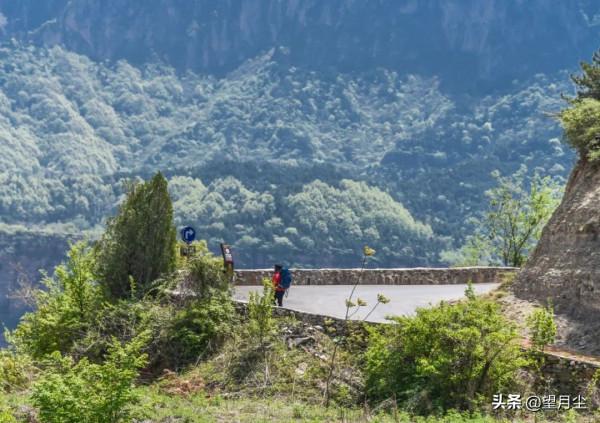 《南太行春遊記》（二）避世郭亮行路遠，掛壁公路九道彎