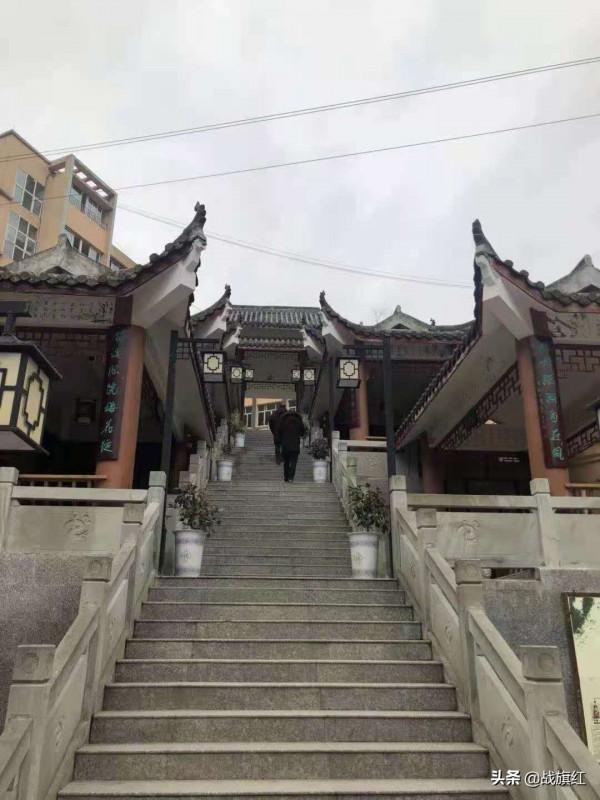 老兵負傷帶病退役,陰差陽錯未安置工作,小學代課開啟新人生 老兵負傷帶病退役,陰差陽錯未安置工作,小學代課開啟新人生