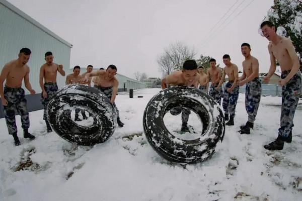 風雪大練兵！帶你直擊超燃演兵場