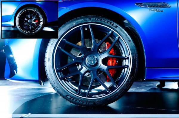 調整動力配置 價格下探至百萬 賓士2022款AMG GT四門跑車實拍簡評