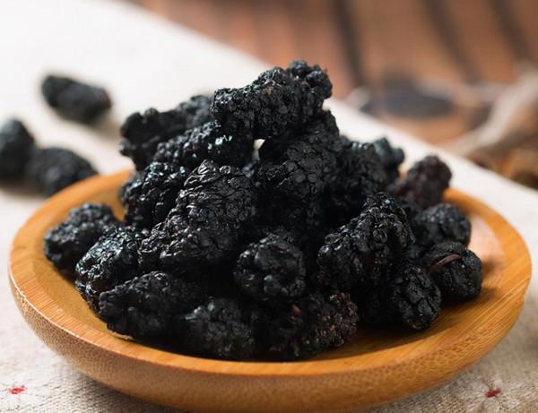 建議中老年人：不管有錢沒錢，儘量多吃4種營養零食，好吃又健康