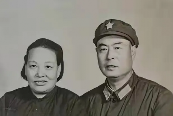 難忘那年我在賀蘭山軍營與團政委交往二三事 難忘那年我在賀蘭山軍營與團政委交往二三事