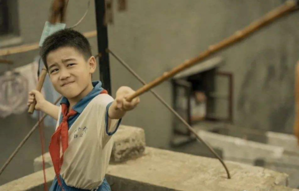 韓昊霖飾演的趙宣素一出場，我們知道了什麼是演技，雙聲道搶鏡