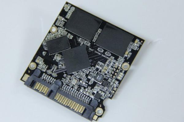 DIY從入門到放棄:399元1T的SSD坑哭你 DIY從入門到放棄:399元1T的SSD坑哭你