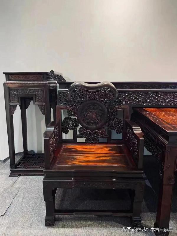 大紅酸枝中堂十二件套