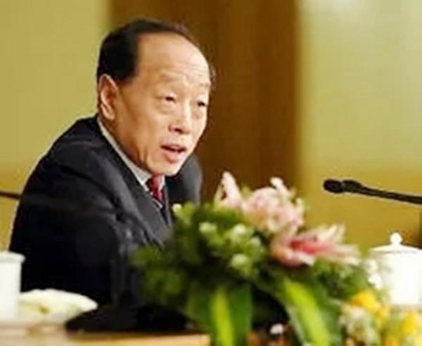 美國教授刁難：中國安裝竊聽裝置，李肇星的回答，令眾人哈哈大笑