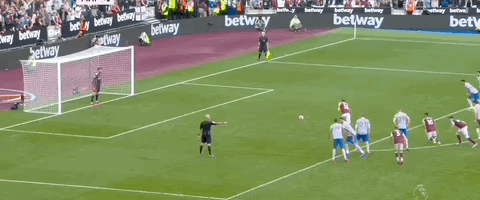 英超第5輪：C羅連場進球，林皇逆轉比分，鴨爸爸終場撲點拯救球隊