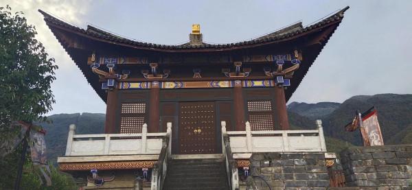 風雨中天龍八部影視城