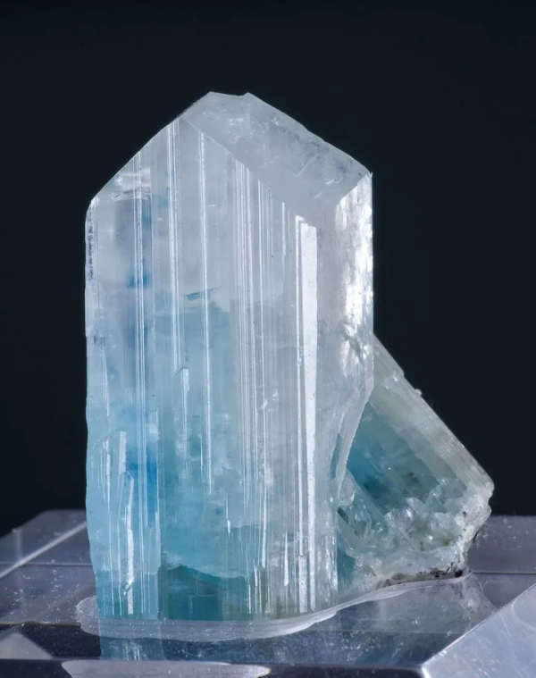 只知原石美可不行,帶你揭秘原石的“美貌密碼” 只知原石美可不行,帶你揭秘原石的“美貌密碼”