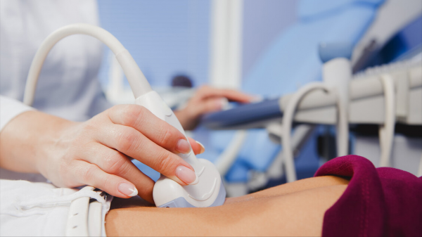 肝功能檢查單怎麼看？醫生：這3個指標正常，說明你的肝臟很健康