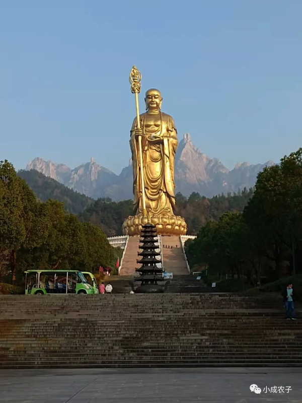 十二月十二日宿九華憶太白