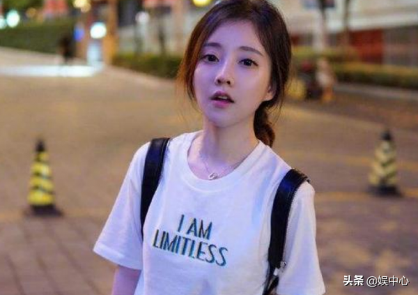 掌心音樂會圓滿結束，馮提莫現場全開麥演唱，驚豔眾多聽眾