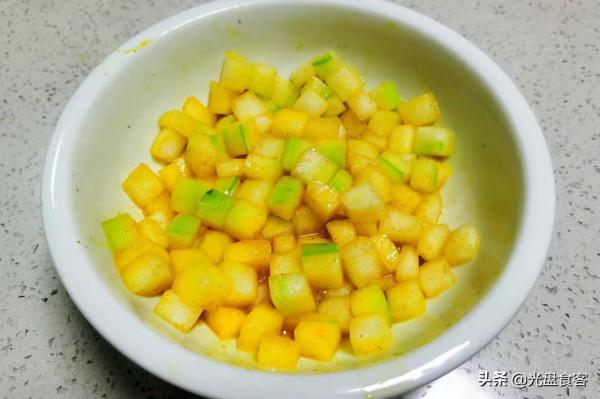 霜降後，吃蘿蔔土豆不如吃它，5毛一斤，鍋中一煎酥脆可口，真香