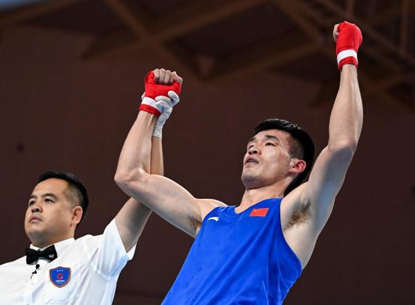 江蘇“拳王”陳大祥十四運拳擊-81級公斤級奪冠