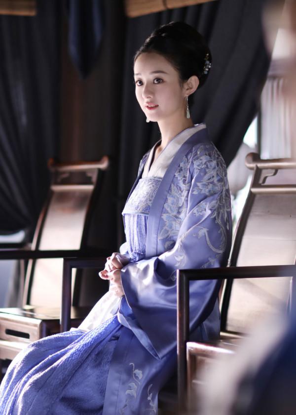 不整容、不過度瘦身，個個識別度都很高，這八位女星才是真美人