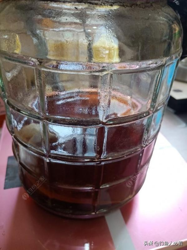 答應釣友出教程的自制酒米窩料,希望能夠幫助大家 答應釣友出教程的自制酒米窩料,希望能夠幫助大家