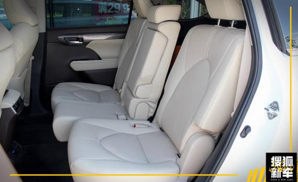 五問試新車 | 搶先試駕豐田全新漢蘭達 中型SUV標杆有哪些提升? 五問試新車 | 搶先試駕豐田全新漢蘭達 中型SUV標杆有哪些提升?