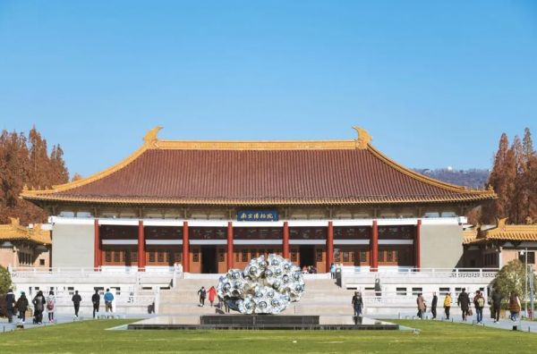 館藏國寶 | 南京博物院八大鎮館之寶，金蟬玉葉形神畢肖