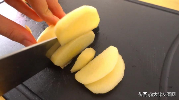 蘋果這樣做太香了，外酥裡嫩，甜而不膩，老人小孩都愛吃