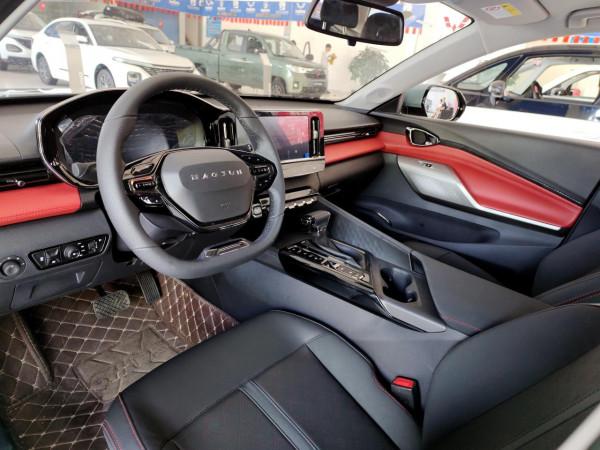 到店實拍寶駿Valli 空間不小配置不低 到店實拍寶駿Valli 空間不小配置不低