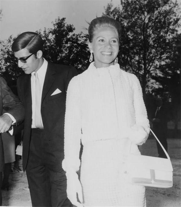 24歲獨子死於空難,希臘船王痛不欲生,執意將屍體冷凍,重金懸賞 24歲獨子死於空難,希臘船王痛不欲生,執意將屍體冷凍,重金懸賞