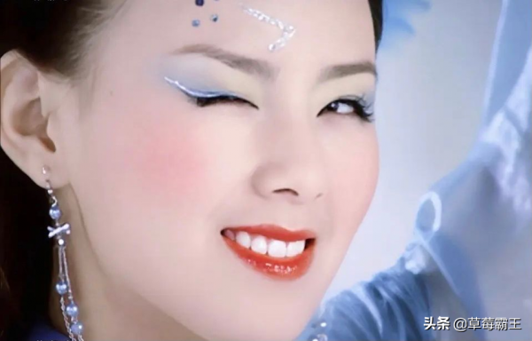 古偶妝容的退化,從遺忘全包眼線開始 古偶妝容的退化,從遺忘全包眼線開始