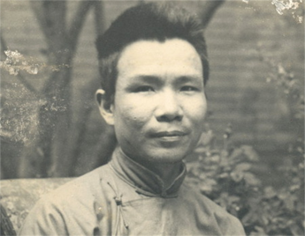 除了毛朱劉周任五大書記，還有2位候補書記：是誰？結局如何？