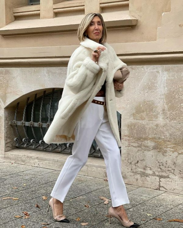 10 件保暖的衣服，讓 50 歲以上的女人看起來不像祖母，而是時尚達人