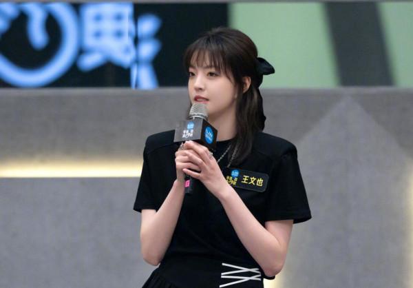 製片人尬誇,李誠儒啞火,星二代讓《導演請指教》更“真實”了 製片人尬誇,李誠儒啞火,星二代讓《導演請指教》更“真實”了