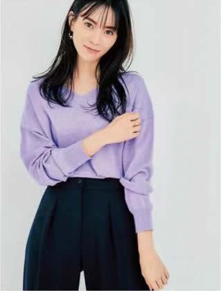 鬱悶，穿了多年的毛衣白穿了！不懂“骨架+膚色”，難怪一直穿錯