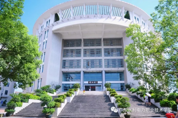 提前看！大學寒假時間公佈！放42天？