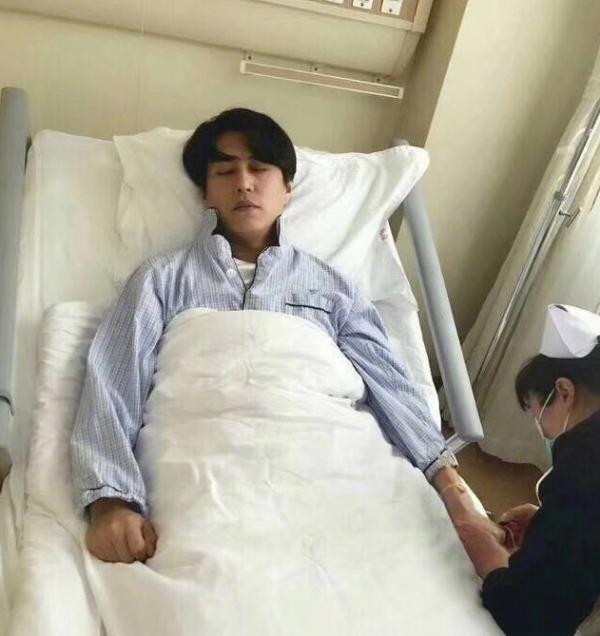 求求你們,不要再裝了 求求你們,不要再裝了