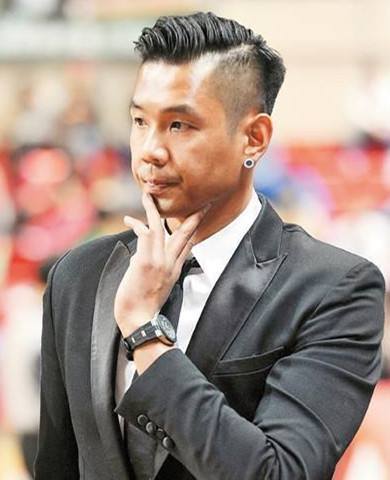 俗話說:“鷹鉤鼻子三角眼,不是自己要躲遠”,何意?有無道理? 俗話說:“鷹鉤鼻子三角眼,不是自己要躲遠”,何意?有無道理?