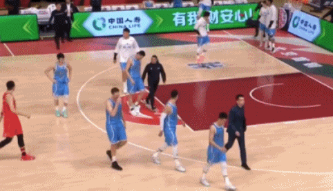 中國第一小前鋒回來啦!單場31分15板!他差點被CBA禁賽1年 中國第一小前鋒回來啦!單場31分15板!他差點被CBA禁賽1年