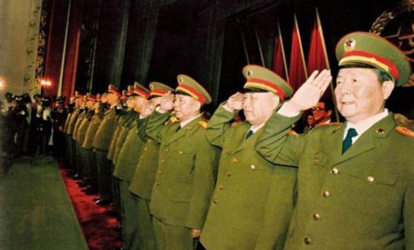1987年，解放軍三大總部的一把手同時換人，他們都是誰？