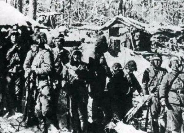 日本戰敗後,在東北的日本人為何把一位中國將軍的名字縫衣服上? 日本戰敗後,在東北的日本人為何把一位中國將軍的名字縫衣服上?