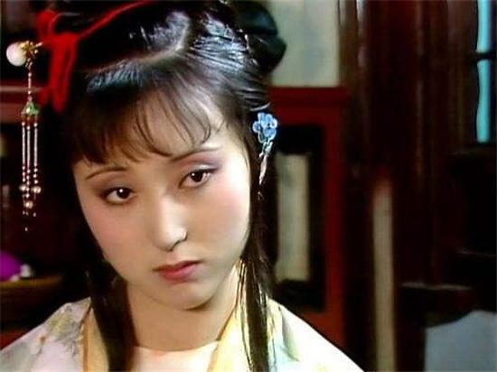 主角濾鏡真神奇,明明女配更亮眼,當年卻能洗腦自己女主最美 主角濾鏡真神奇,明明女配更亮眼,當年卻能洗腦自己女主最美