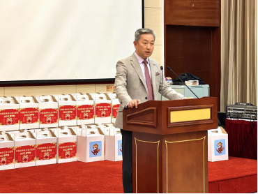 三萬裡歸途阻且長，春節包海外慰鄉情 &mdash;&mdash;駐奈米比亞使館隆重舉行&OpenCurlyDoubleQuote;春節包&rdquo;發放儀式