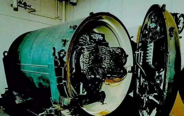 藍孔雀——英國戰術核武器專案的開發代號