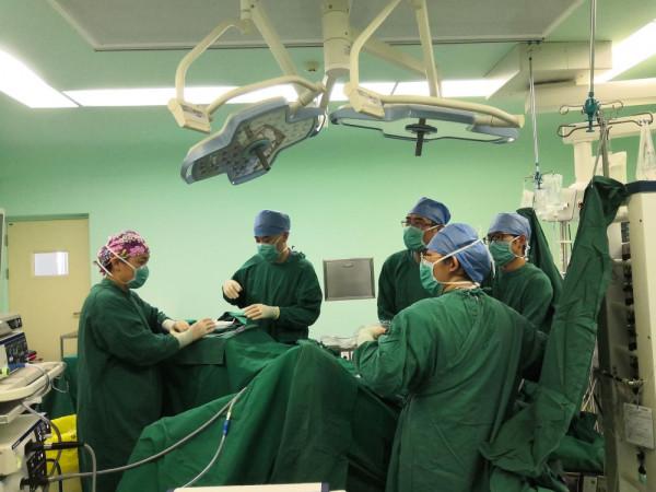 肛腸科女醫生參加全球數學競賽的背後