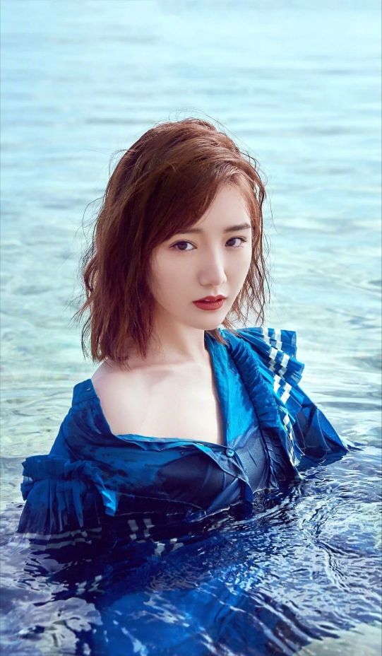 毛曉彤美圖合輯