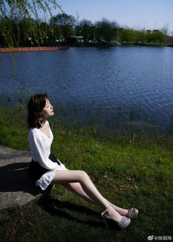 毛曉彤宋祖兒的早秋必備 可比喬家的一地雞毛精彩多了