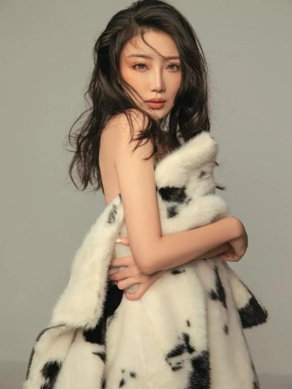 這又是哪個女明星