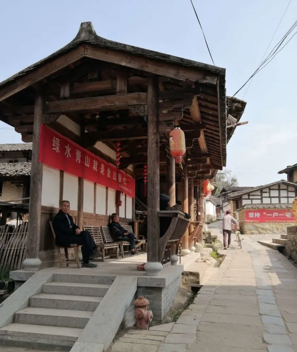 天青色等煙雨，而我在等你，傳統古村落忠山十八寨期待與您的相遇