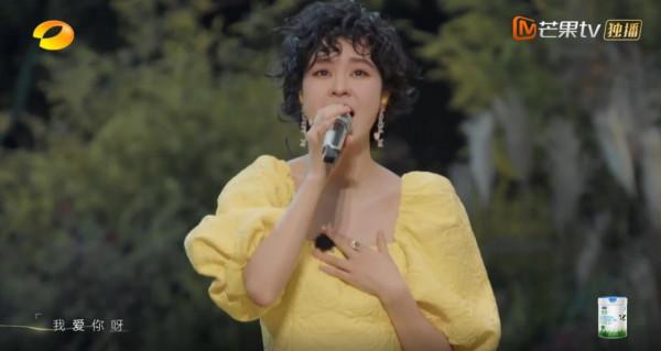 湖南衛視《時光音樂會》第10期很溫馨，鬱可唯胡夏交情原來這麼深