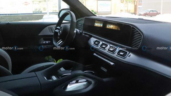 史上最小幅度中期改款?新款AMG GLE 63諜照曝光 只改了這兩處 史上最小幅度中期改款?新款AMG GLE 63諜照曝光 只改了這兩處