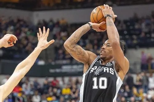 美媒評出上賽季單打效率最高球員，庫裡杜蘭特沒有都有霸榜