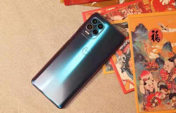 1599元買紅米note10pro還是摩托羅拉？