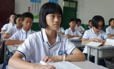 &OpenCurlyDoubleQuote;不用擔心上職高了&rdquo;？初中生迎來&OpenCurlyDoubleQuote;分配生&rdquo;制度，學生表示開心